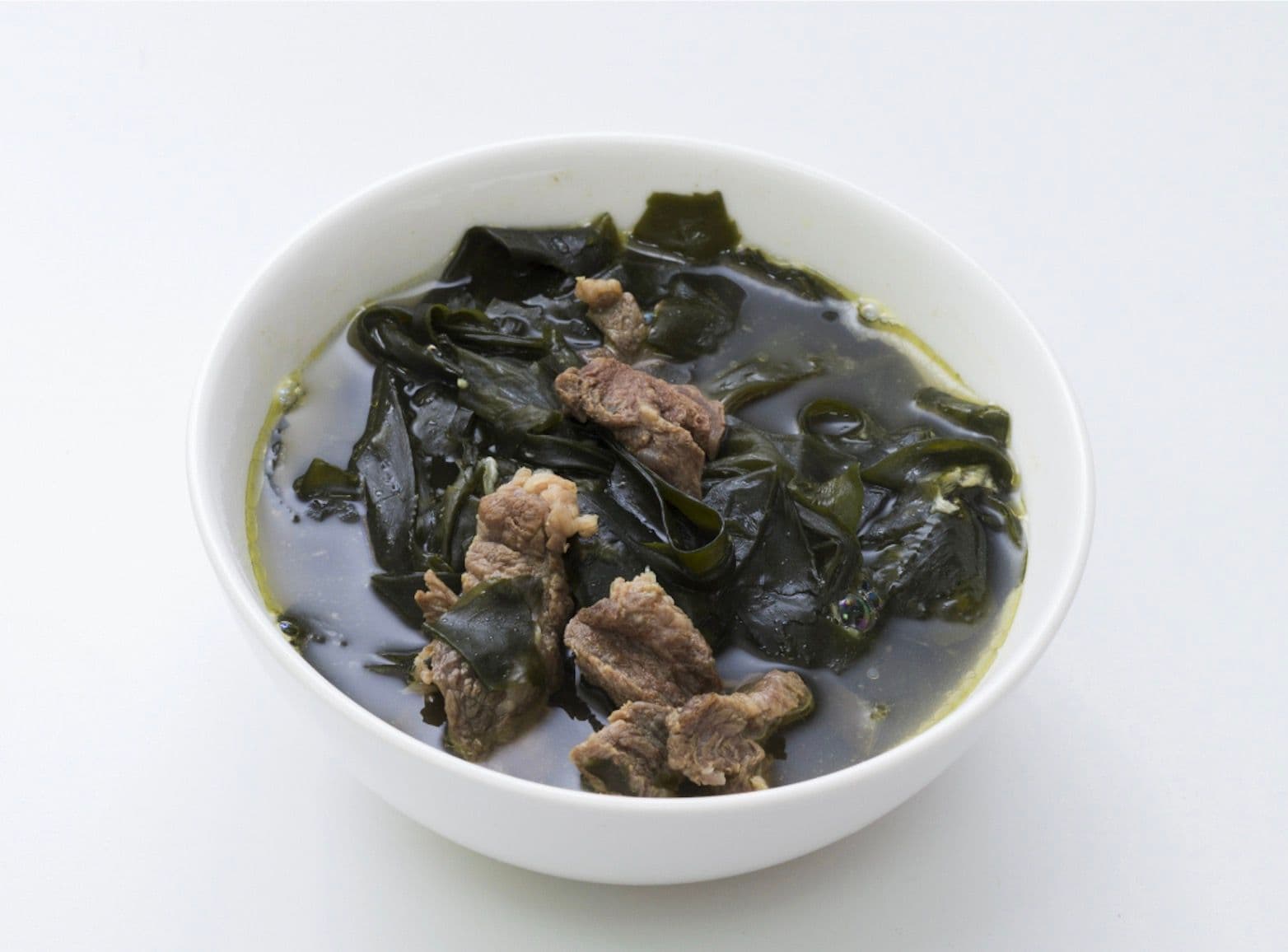 Miyeokguk (koreanische Algensuppe, 미역국)